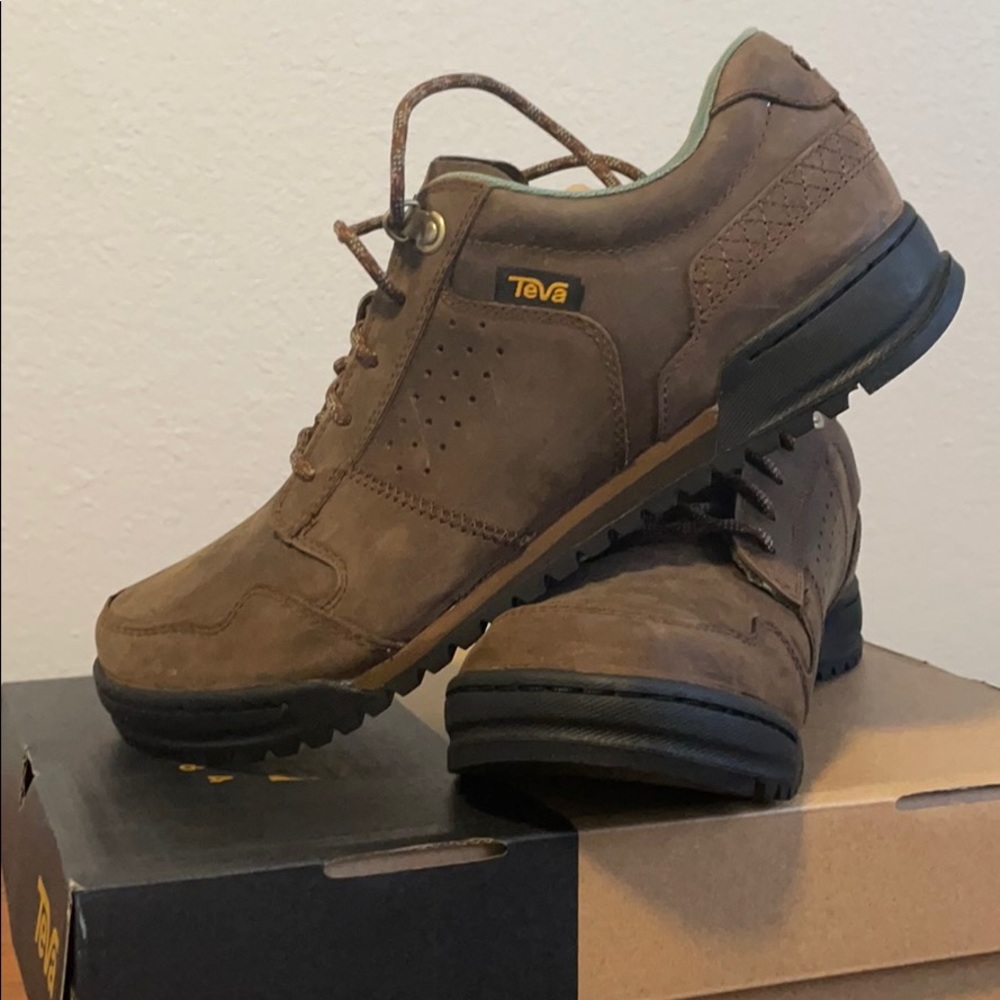 Men’s TEVA Highside ‘84